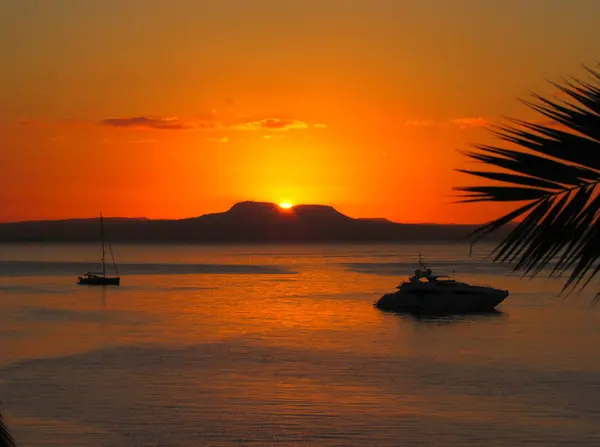 Wunderbarer Sonnenaufgang — Stockfoto