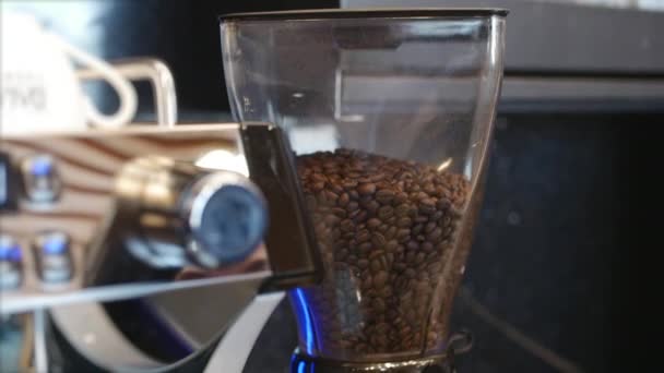 Making Ground Coffee Coffee Grinder Close Coffee Machine — Stock Video