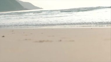 Nehrin Arka Planında Tropics Güzel Gün Batımı. Konsept Doğa, Tatil, Relaxe. Yumuşak Odak.