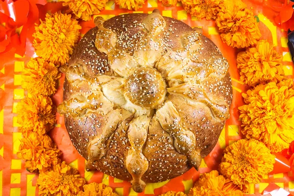 El pan muerto El día de la fiesta muerta — Foto de Stock