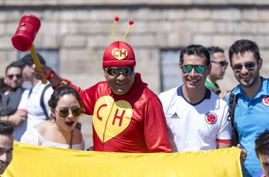 Moskova - 14 Haziran: Futbol taraftarları 2018 14 Haziran tarihinde Dünya Kupası sırasında Moskova'da. Rusya 2018