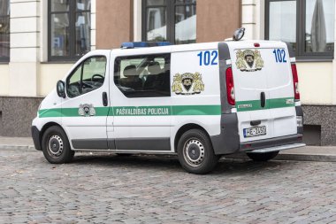 Riga - Eki 07: Belediye Polis Arabaları veya Pasvaldibas policija Riga Ekim'de 08. Letonya'da 2018