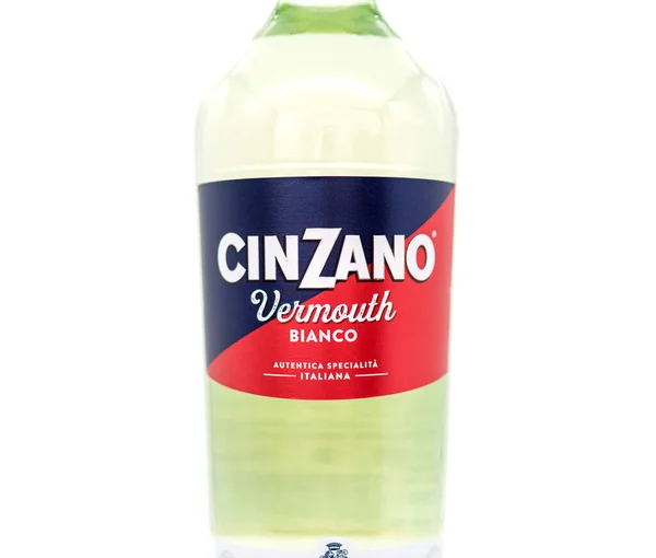 Rome Aug 로마에서는 비안코 Cinzano Bianco Cinzano 활자가 흰색으로 분리되었다 — 스톡 사진