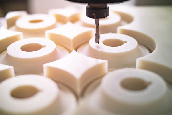 CNC son freze makinesi.