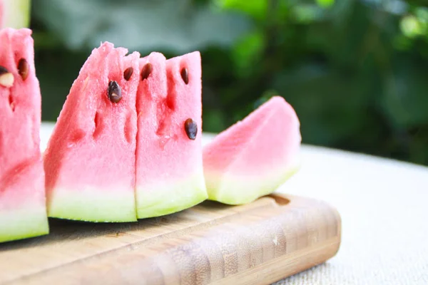 Plat Lag Samenstelling Van Watermeloen Houten Bord — Stockfoto