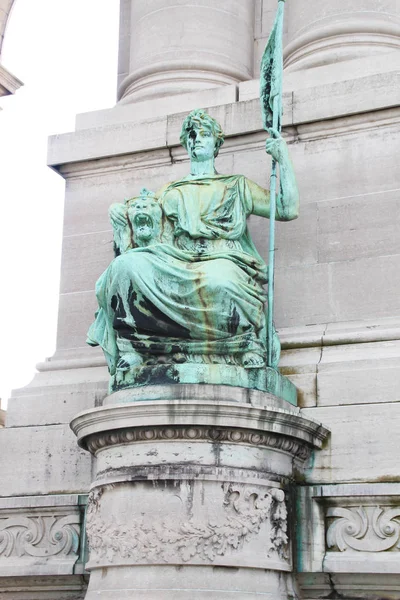 Foto Escultura Verde Mujeres Bruselas — Foto de Stock