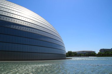 Fotoğraf gri küresel inşaat.