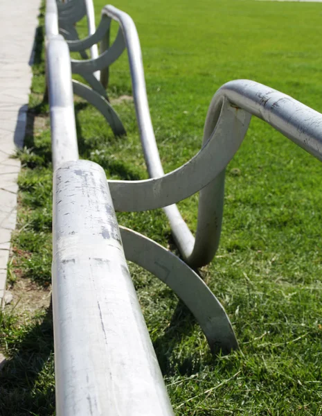 Tasarımcı metal tezgah.