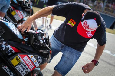 ADAC gençler Kupası 3-5 Ağustos 2018. Çek Grand Prix. Motosiklet (motosiklet) halka yarış.