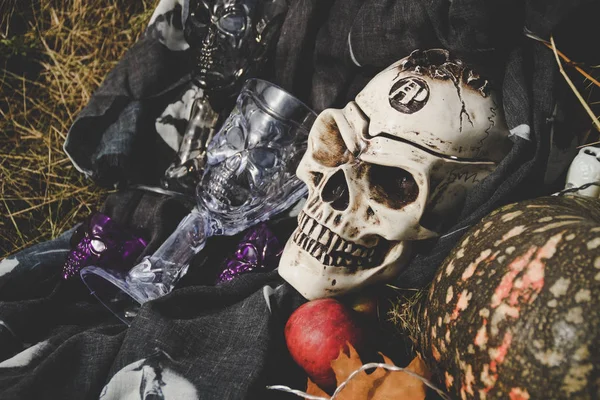 Halloween Bientôt Composition Automne Avec Des Décorations Halloween Crâne Guirlande — Photo