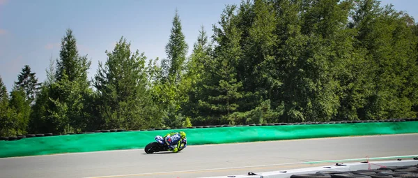 3至2018年8月5日在布尔诺的摩托大奖赛 捷克大奖赛 摩托车 摩托车 圆环赛跑 — 图库照片