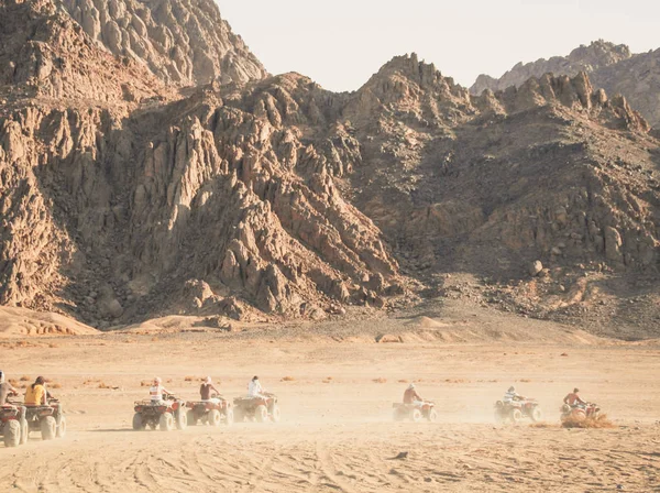 Mısır Çölde Sharm Sheikh Kum Kum Borkhan Rock Günbatımı Dört — Stok fotoğraf