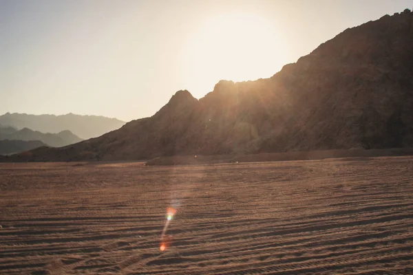 Mısır Çölde Sharm Sheikh Kum Kum Borkhan Rock Günbatımı — Stok fotoğraf