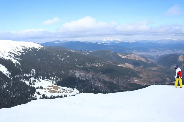 Snowboarder Στα Καρπάθια Όρη Χειμώνα Dragobrat Θέα Από Την Κορυφή — Φωτογραφία Αρχείου