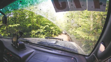 Dağlarda araba ile seyahat. Ukraynalı seferi 