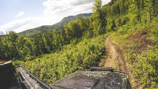 Voyager Voiture Dans Les Montagnes Expédition Ukrainienne Frontière Des Carpates — Photo