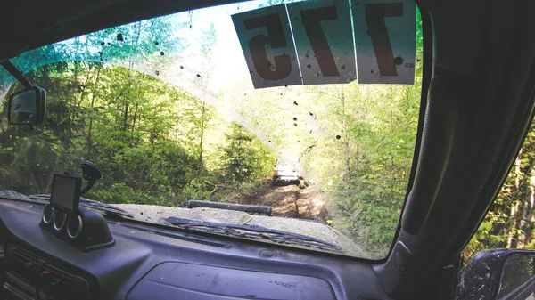 Viajando Coche Por Las Montañas Expedición Ucraniana Frontera Los Cárpatos —  Fotos de Stock