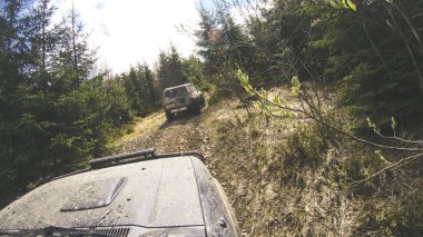 Dağlarda araba ile seyahat. Ukraynalı seferi 