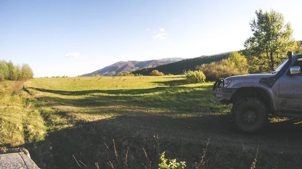 Viajando Coche Por Las Montañas Expedición Ucraniana Frontera Los Cárpatos —  Fotos de Stock