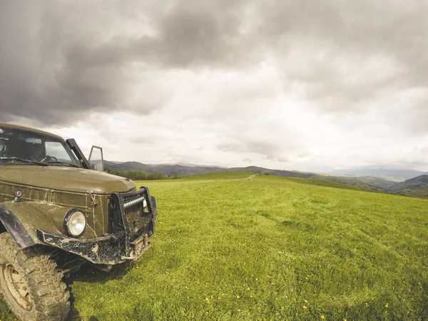 Traveling Car Mountains Ukrainian Expedition Carpathian Border April 2018 Offroad — Stock Photo, Image