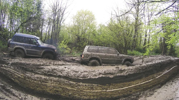 Podróżowanie Samochodem Górach Ukraiński Wyprawy Karpackiej Granicy Kwietnia 2018 Offroad — Zdjęcie stockowe