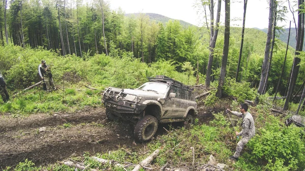 Voyager Voiture Dans Les Montagnes Expédition Ukrainienne Frontière Des Carpates — Photo