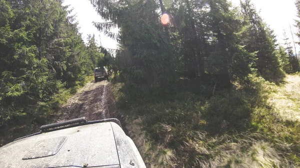 Voyager Voiture Dans Les Montagnes Expédition Ukrainienne Frontière Des Carpates — Photo