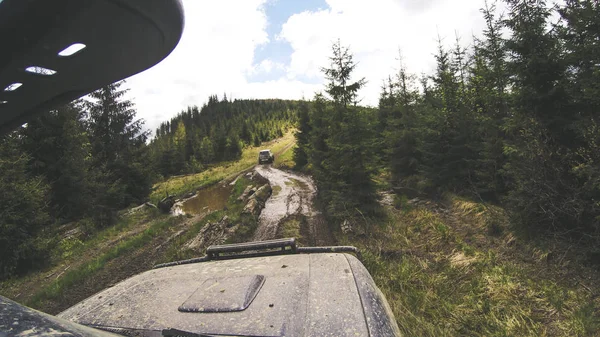 Voyager Voiture Dans Les Montagnes Expédition Ukrainienne Frontière Des Carpates — Photo