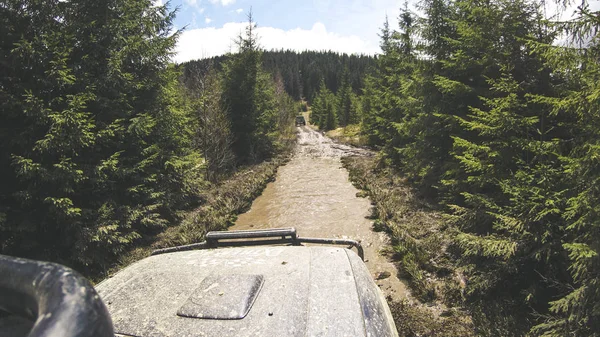 Voyager Voiture Dans Les Montagnes Expédition Ukrainienne Frontière Des Carpates — Photo