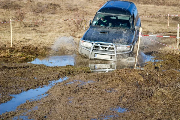 Змагання Оффроад Місті Кам Янець Подільський Болота Бруду Автомобілях Виробляють — стокове фото