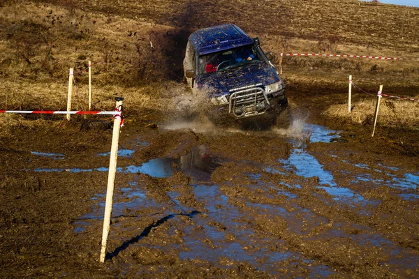 Ukrán Offroad Verseny Város Kamyanets Podilsky Mocsár Sár Autókban Termelnek — Stock Fotó