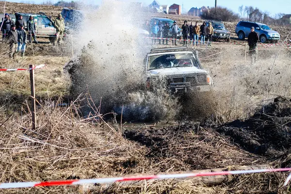 Ukrainska Offroad Konkurrens Staden Kamyanets Podilsky Träsk Och Lera Bilar — Stockfoto