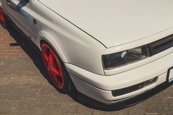 Stence Cultuur Sporen Onderschat Auto Afstemmen Rubber Stijlvolle Wielen — Stockfoto