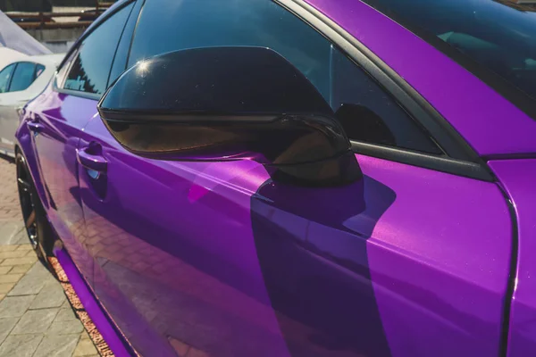 Cultura Tensão Carro Roxo Esportivo Afinar Borracha Rodas Elegantes Não — Fotografia de Stock