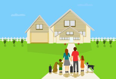 Aile Anne yeni beyaz bir evde yaşayan, bir çim ve mavi gökyüzü arka plan etrafında beyaz bir çit
