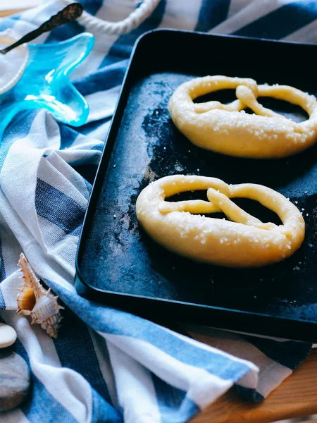 Préparation Boulangerie Traditionnelle Allemande Bretzel Sel Mer Pâtisseries Crues Style — Photo