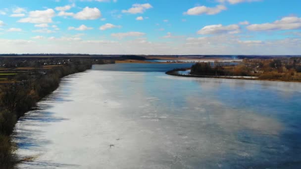Vista Del Lago Desde Arriba Ucrania Con Hielo Sobre Ella — Vídeos de Stock