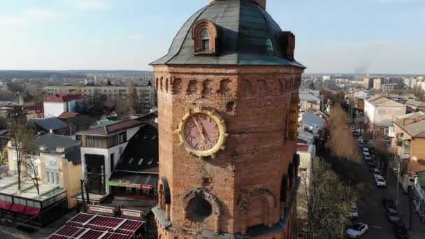 Alter Wasserturm Altes Feuerwehrhaus Zentrum Von Winniza Ukraine Altbau Drohnenschuss — Stockvideo