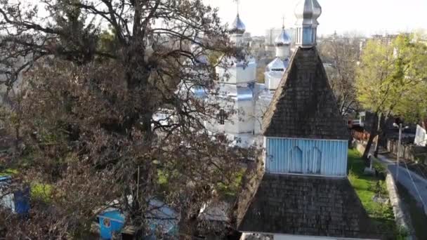 飞越东正教哥萨克古老的木制教堂在文尼萨 乌克兰 空中无人机射击 — 图库视频影像