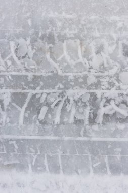 tekerlek parça içinde belgili tanımlık kar