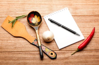 mutfakta yemek tarifi. mutfağı menü