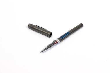 tükenmez kalemler yakın çekim. Birçok kalem. Kırtasiye