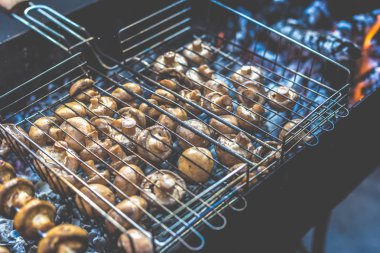 Fried mantar ızgara.