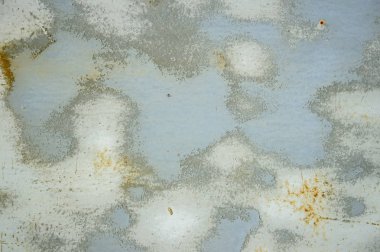 Çizikler ve çatlaklar ile eski metal duvar doku arka plan