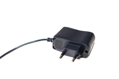 Beyaz arka plan üzerinde izole cep telefonu şarj kablosu. Telefon için şarj cihazı.