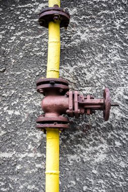 Gaz musluk ve gaz borusu