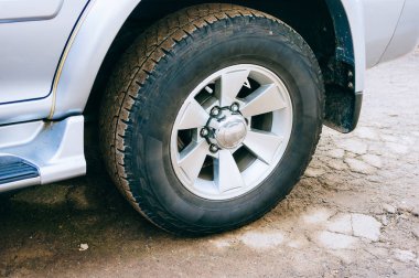 Off-road araba tekerleği