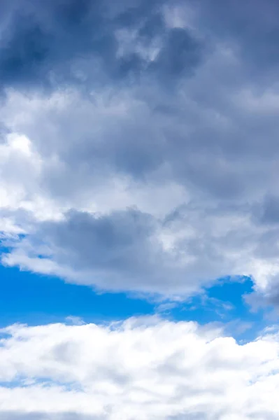 Blå himmel bakgrund — Stockfoto