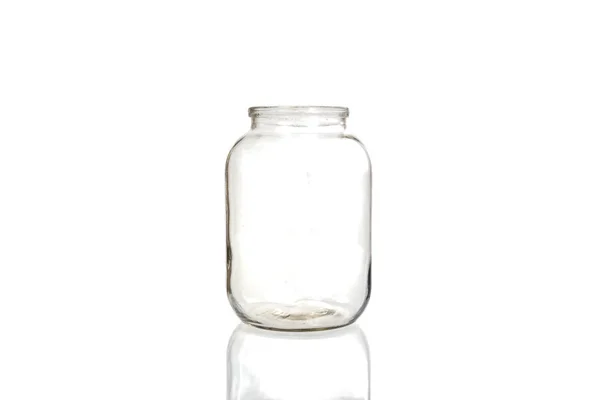 Κενό γυάλινο βάζο σε λευκό φόντο — Φωτογραφία Αρχείου