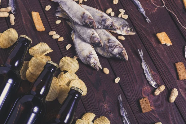 Peixe Seco Poleiro Sombrio Batatas Fritas Biscoitos Finos Nozes Três — Fotografia de Stock